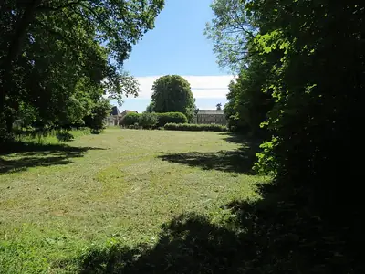 옛 모트 터에서 바라본 Château de Heuqueville